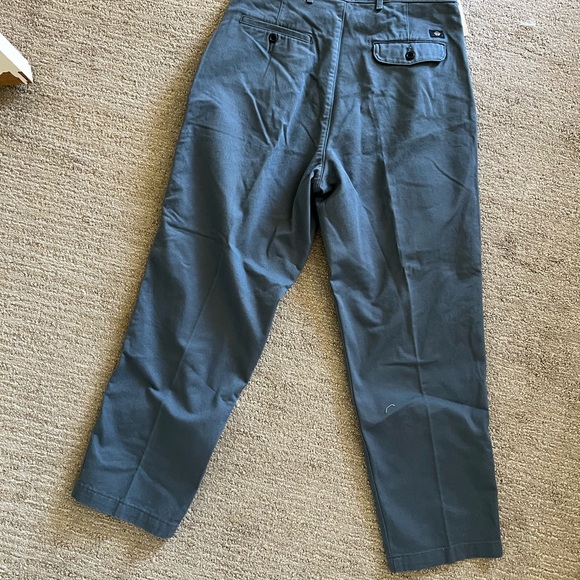 Dockers high waisted pleated pants -never worn - Picture 5 of 6